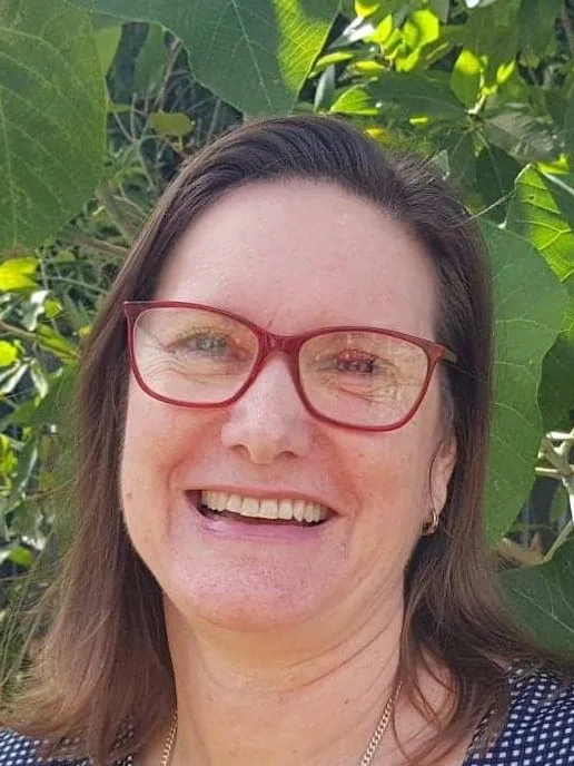 Vivienne Salu